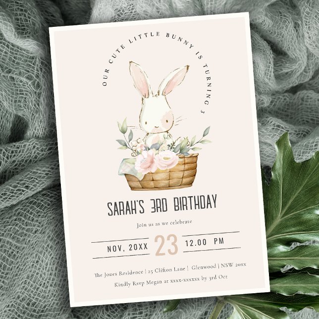 Invitación Dusky Rubor Bunny In Floral Basket Kids Birday (Subido por el creador)