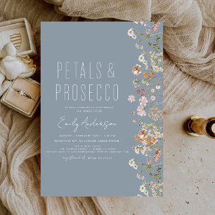 Invitación Duste Blue Petals y Prosecco Bridal Shower