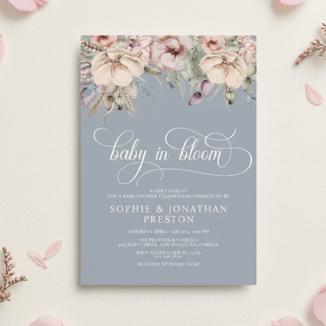 Invitación Dusty Blue Baby In Bloom QR Floral Baby Shower (Subido por el creador)