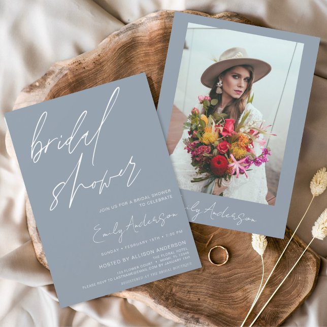 Invitación Dusty Blue Bridal Shower Elegant Script (Subido por el creador)