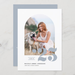 Invitación Dusty Blue Class de 2025 Arch Photo Graduation