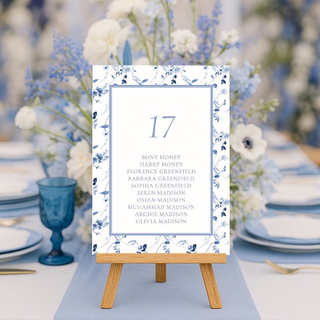 Invitación Dusty Blue Fine Art Floral Table Seating Card (Subido por el creador)
