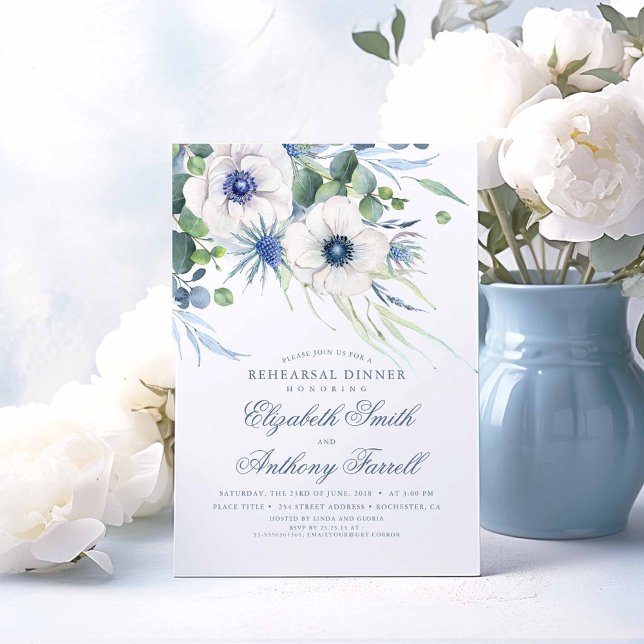 Invitación Dusty Blue Floral Greeneration Rehearsal Dinner (Dusty Blue Flowers and Greenery Rehearsal Dinner Invitations)