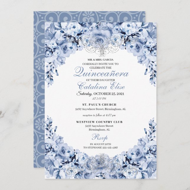Invitación Dusty Blue Floral Quinceanera Cumpleaños (Anverso / Reverso)