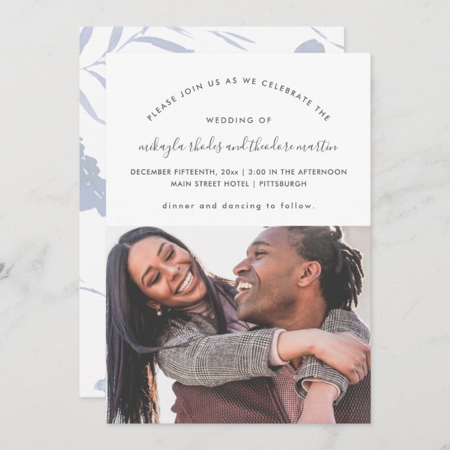 Invitación Dusty Blue Modern Script Botanic Photo Boda (Anverso / Reverso)