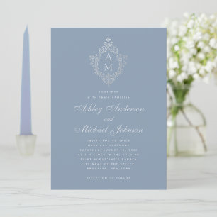 Invitación Dusty Blue Monograma Antiguo Escudo Floral de Boda