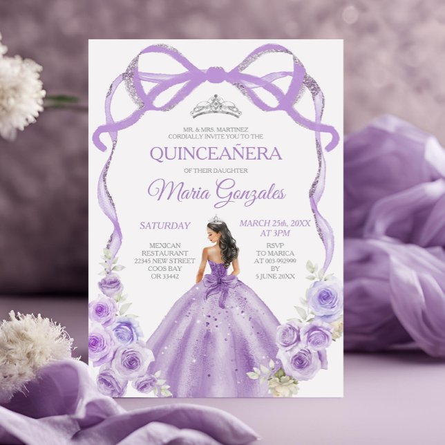 Invitación Dusty Purple Bow Princesa Plata Corona Quinceañera (Subido por el creador)