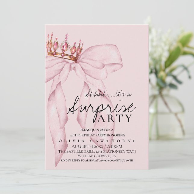 Invitación Dusty Rosa Bow Surprise Cumpleaños (Anverso de pie)