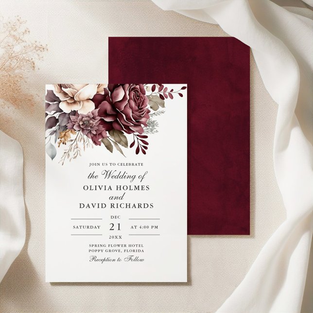 Invitación Dusty Rosa y Borgoña Boda de Floral Boho (Dusty Rose and Burgundy Floral Boho Wedding Invitation on a silk tablecloth.)
