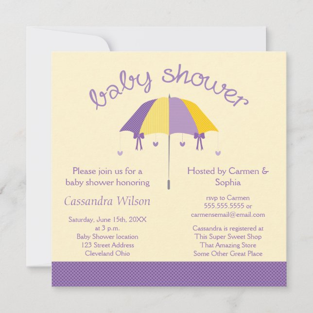 Invitación El amarillo púrpura de Baby Shower del paraguas (Anverso)