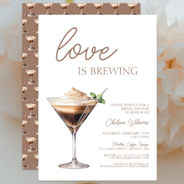 Invitación El amor está preparando la ducha de novia Espresso (Love is Brewing Espresso Martini Bridal Shower Invitation, Modern Chic Trendy, White Brown, Coffee)