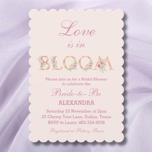 Invitación El amor floral rosado de Rubor en la ducha de novi
