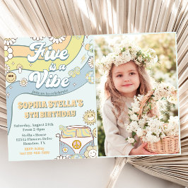 Invitación El arco iris cinco retro es un árbol vibra de cinc