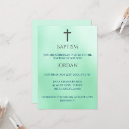 Invitación El bautismo tradicional de la cruz religiosa verde