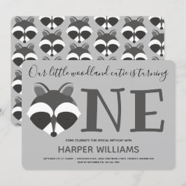 Invitación El bebé mapache de Woodland es el primer cumpleaño