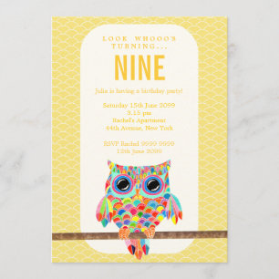Invitación El búho brillante moderno del arco iris de la