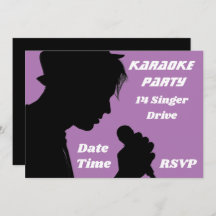 El canto de Karaoke sobre el tema de la fiesta ret