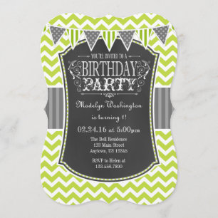 Invitación El cumpleaños de Chevron de la pizarra de la verde
