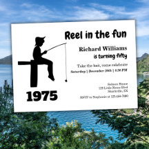 El estilo moderno en el pescador divertido cumplea