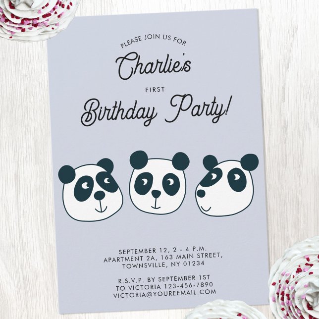 Invitación El gigante dulce Panda lleva su primera fiesta de  (Cute panda bear themed first birthday party invitation.)