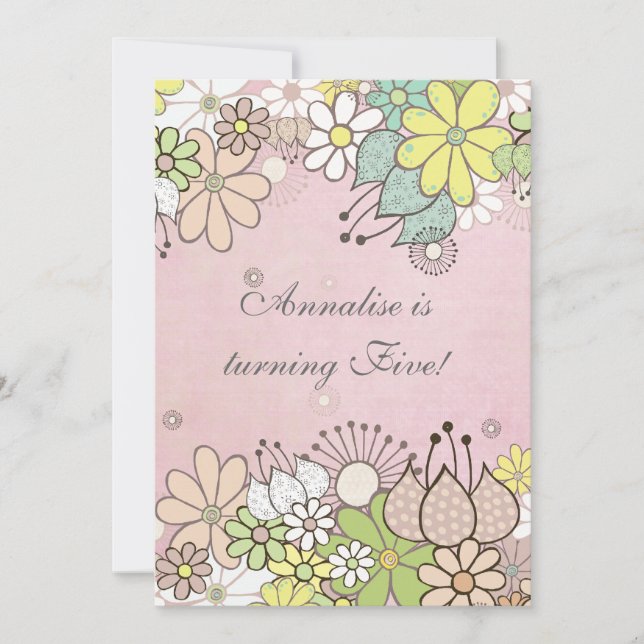 Invitación El personalizado rosado de la fiesta de cumpleaños (Anverso)