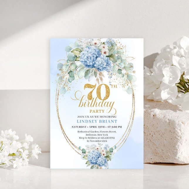 Invitación Elegant 70 Birthday Pastel Blue Floral Invitation (Elegant 70th Birthday Pastel Blue Floral Invitation)
