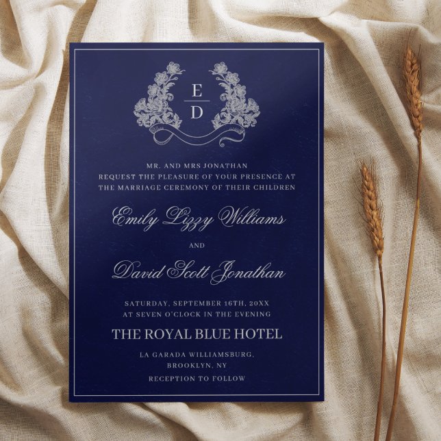 Invitación Elegant Crest Monogram Navy Heritage Wedding (Subido por el creador)
