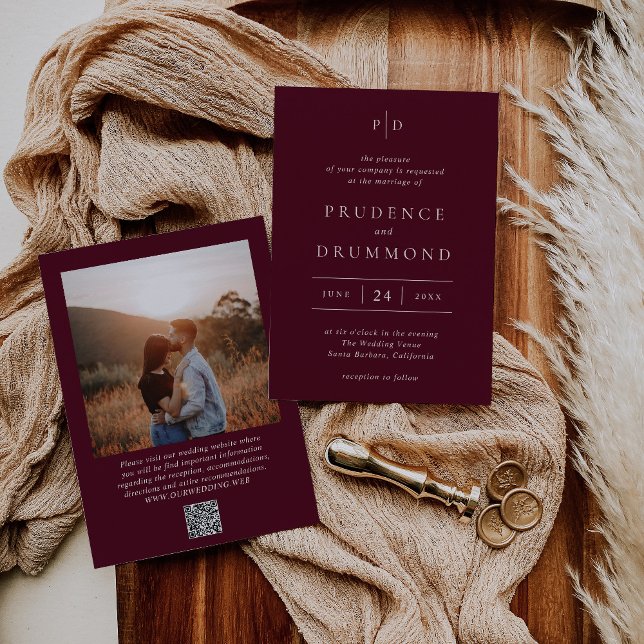 Invitación Elegant Deep Burgundy QR Code Classic Wedding (Subido por el creador)