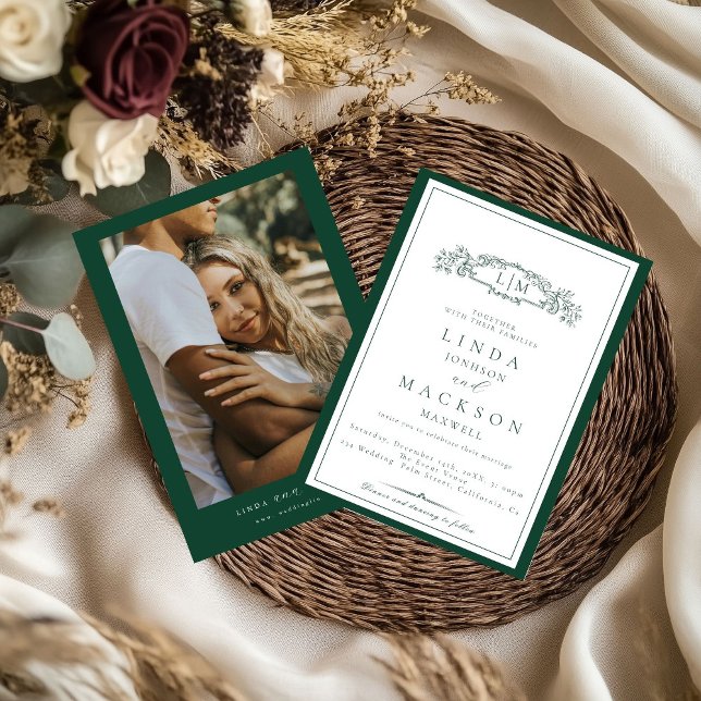 Invitación Elegant Emerald Green  Crest Monogram Wedding   (Subido por el creador)