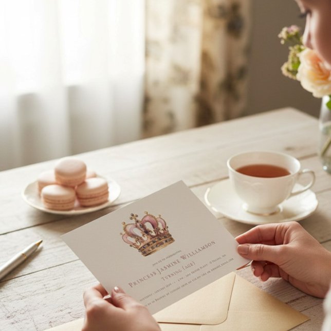 Invitación Elegant Gold and White Stripes Princess Birthday  (Subido por el creador)