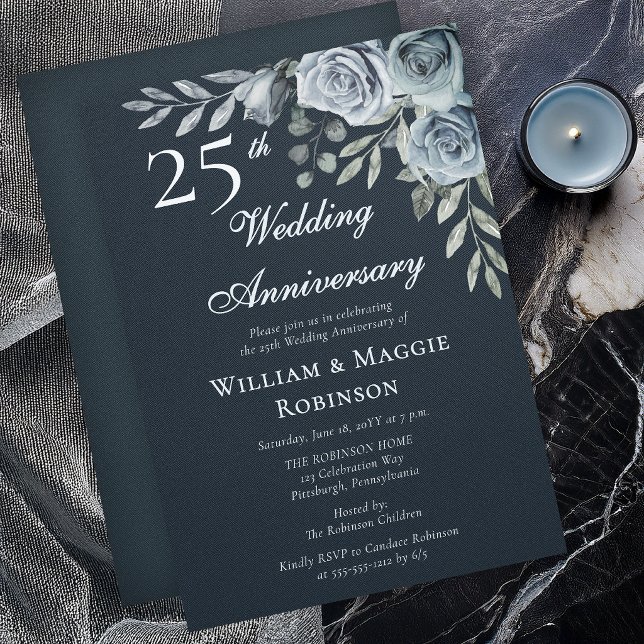 Invitación Elegant Navy Floral 25th Wedding Anniversary (Elegant navy floral 25th anniversary invitation with romantic watercolor roses)