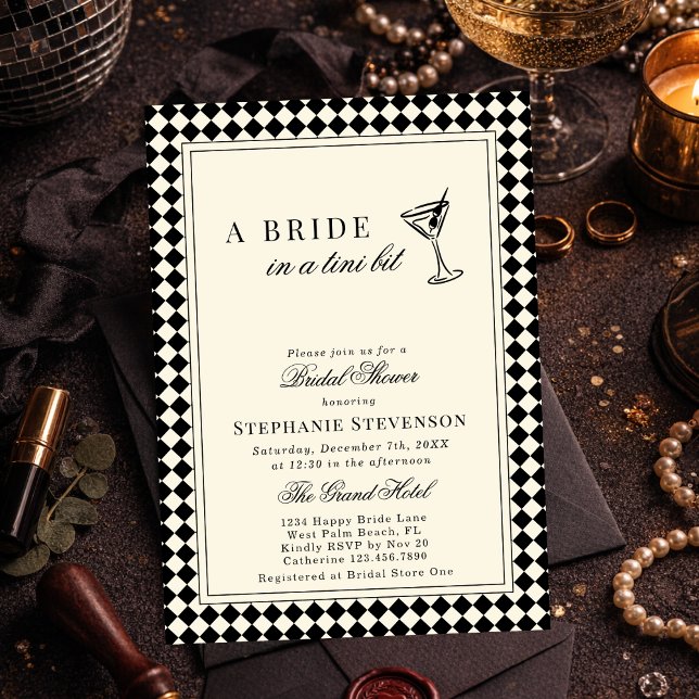 Invitación Elegant Old Money Checkered Martini Bridal Shower (Subido por el creador)