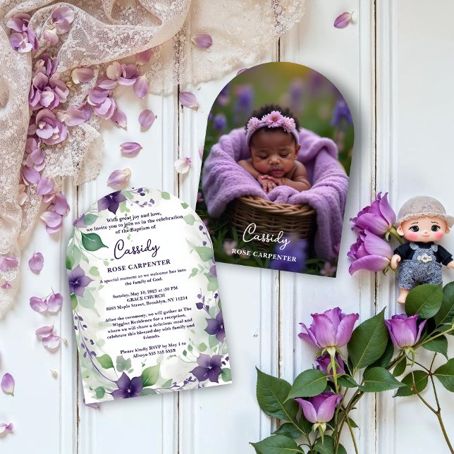 Invitación Elegant Purple Garland Floral Photo Baptism Baby (Elegant Purple Garland Flowers on a White Background – Baby Baptism Invitation Cards with Back Photo)