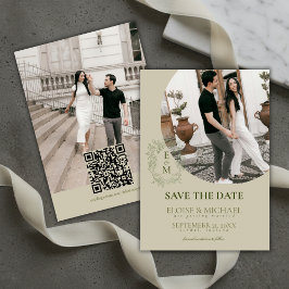 Invitación Elegant Sage Green Crest Monogram Save The Date