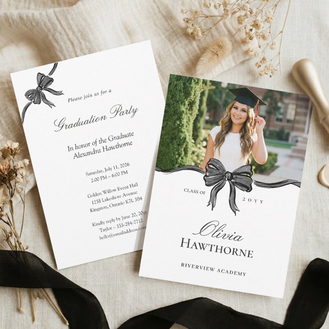 Invitación Elegant Stylish Black Bow Ribbon Photo Graduation (Elegant Stylish Black Bow Ribbon Photo Graduation Invitation)