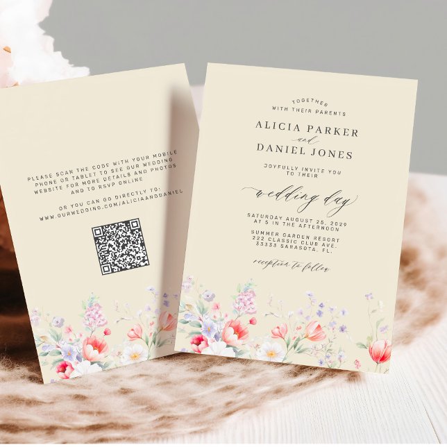 Invitación Elegant wildflower garden beige QR RSVP wedding (Subido por el creador)