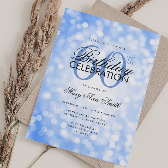 Invitación Elegante 60 cumpleaños Glam Navy luz azul de veran (Elegant 60th Birthday Glam Navy Blue Shimmer Light Invitation)