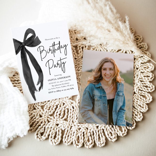 Invitación Elegante acuarela Black Bow Birday Party (Watercolor Modern Elegant Coquette Black Bow Photo Birthday Party Invitation)