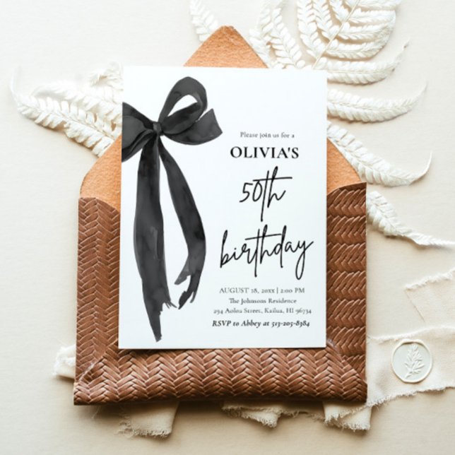 Invitación Elegante acuarela Black Bow Fiesta de cumpleaños n (Watercolor Modern Elegant Coquette Black Bow Photo 50th Birthday Party Invitation)