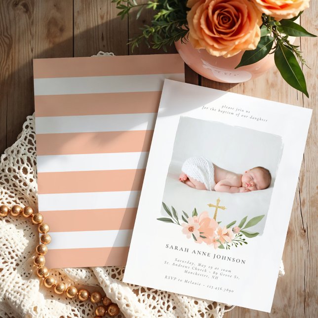 Invitación Elegante acuarela Floral Cruz Baptismo Foto (Elegant Watercolour Floral Cross Baptism Photo Invitation)
