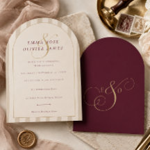 Elegante Arco de Boda con Champán Burdeos Moderno