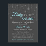 Invitación Elegante Baby Shower Blue Winter Snowflake<br><div class="desc">¡Bebé, hace frío afuera! Invite a amigos y familiares a una acogedora ducha de bebé en honor a mamá para que esté con esta elegante, elegante y elegante invitación a la ducha de bebé con copos de nieve de diferentes formas, tamaños y diseños juntos. El texto "Baby It's Cold Outside"...</div>