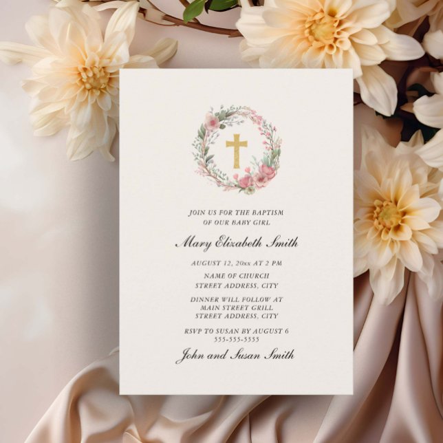 Invitación Elegante Baptismo Cruzado Rosa Floral Bebé (Elegant floral wreath and cross cream-colored baptism invitation)