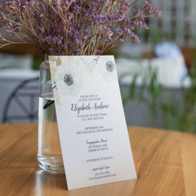 Invitación Elegante Bat Floral Azul de la Marina Mitzvah (Subido por el creador)