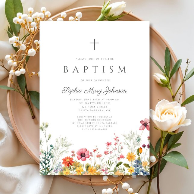 Invitación Elegante bautismo floral cruzado de flores silvest (Elegant Wildflower Wreath Cross Girl Baptism Invitation)