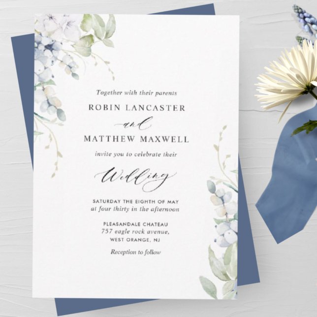 Invitación Elegante Bliss, Boda floral azul de la Marina (Subido por el creador)