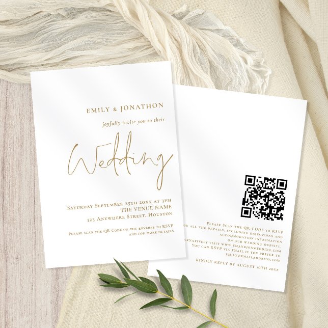 Invitación Elegante Boda de código QR de guión dorado (Front and back view. Available digitally or printed. Part of a matching wedding suite)