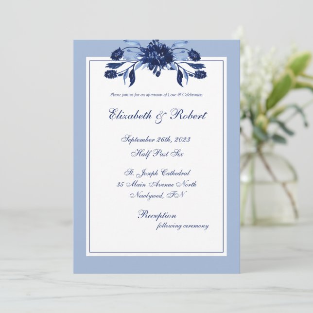Invitación Elegante Boda de guiones de Moda floral azul (Anverso de pie)