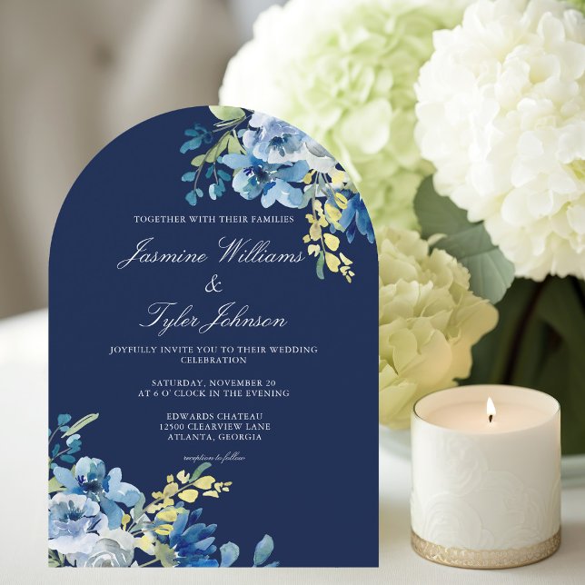 Invitación Elegante Boda de la noche del arco floral azul de  (Subido por el creador)
