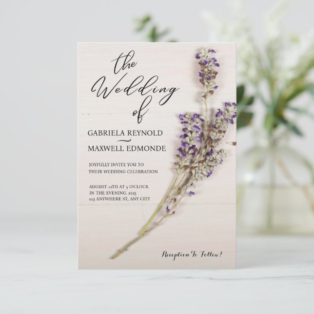 Invitación Elegante Boda de lavanda limpia floral (Anverso de pie)